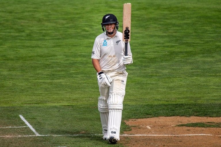 Ross Taylor’s 200 prompts New Zealand declaration at 432/6