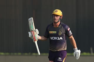 IPL 2019: Chris lynn fifty guide Kolkata to set 160 run target against Hyderabad