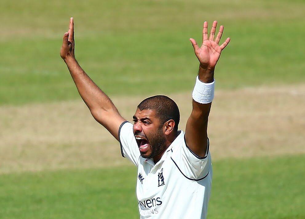 Jeetan Patel signs one-year contract extension with Warwickshire