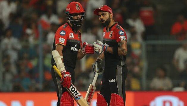 Moeen Ali and Virat Kohli IPL 2019 Royal Challengers Bangalore Match 35