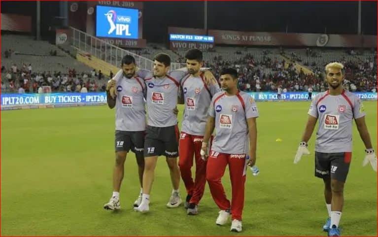 Moises Henriques BCCI