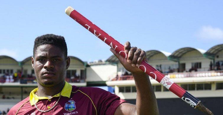 KKR vs RR LIVE: Toss Report – Oshane Thomas debuts as Rajasthan Royals opt to bowl on a green Eden Gardens track against Kolkata Knight Riders