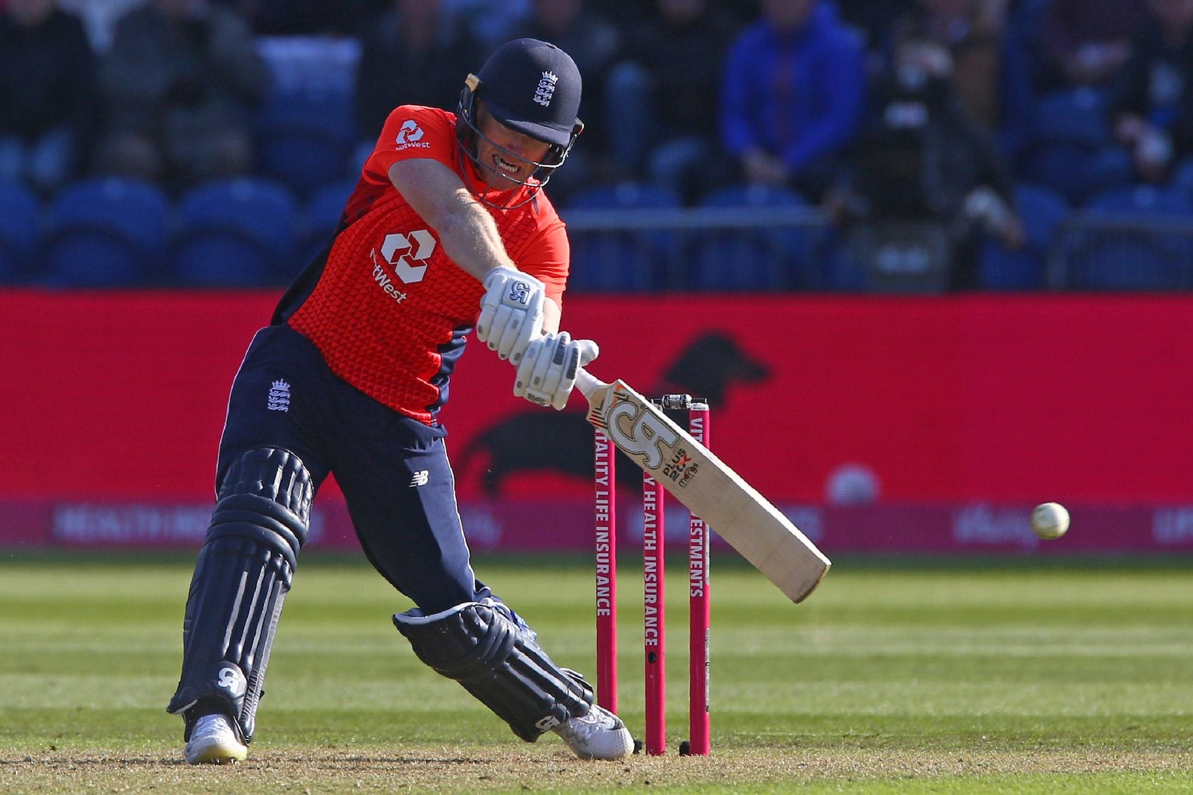 Eoin Morgan feels two close chases are perfect practice for England ahead of the World Cup