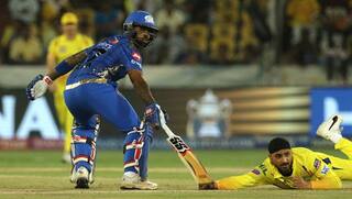 IPL Final: Chennai super kings spinner Harbhajan singh show his anger against Hotel staff