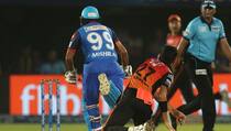 Amit Mishra becomes 2nd to  be given out for obstructing the field in IPL after Yusuf Pathan