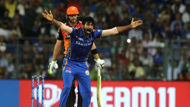MI vs SRH Live: Powerplay update: Sunrisers Hyderabad lose openers early in chase of 163 vs Mumbai Indians