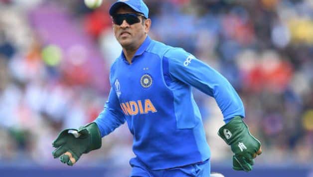 MS Dhoni AFP