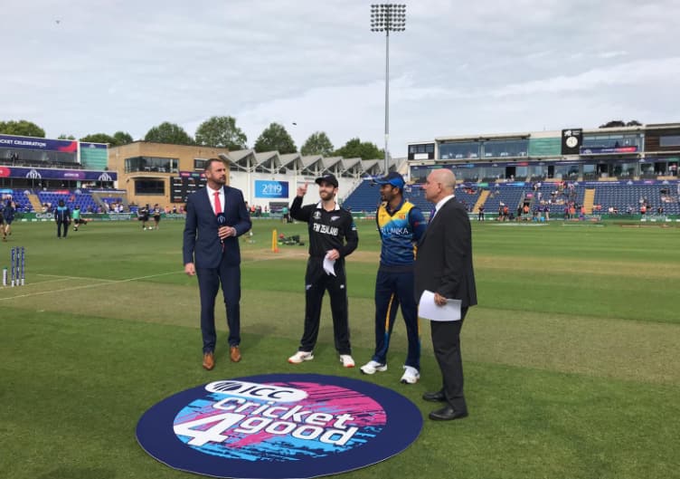 Cricket World Cup: Minus Nicholls and Southee, New Zealand bowl against Sri Lanka