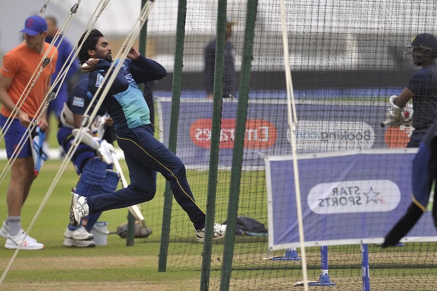 Cricket World Cup 2019: Nuwan Pradeep back as Sri Lanka put Australia in to bat at Kennington Oval