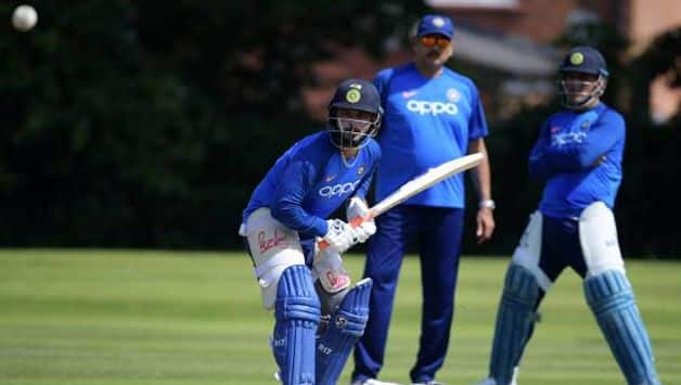 Rishabh Pant makes world cup debut; England opt to bat