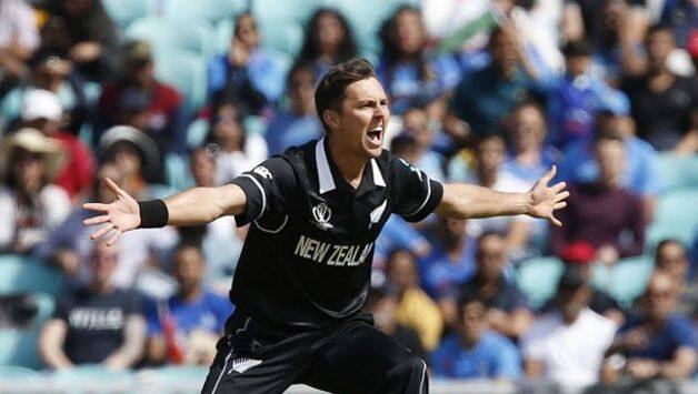 Different gloss, different paint on balls, so there’s a little bit more swing: Trent Boult