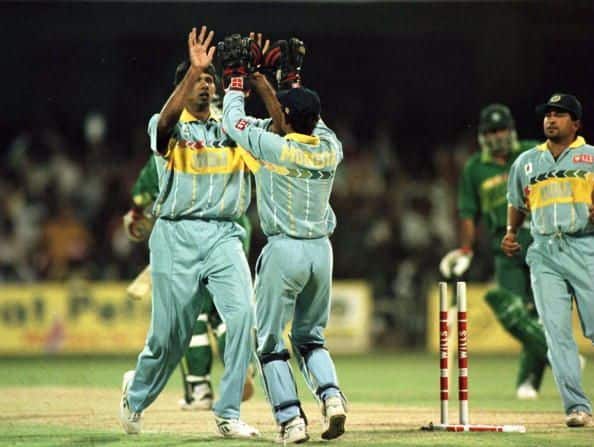 Venkatesh Prasad, Anil Kumble. India vs Pakistan, India, Pakistan, 1996 Wills World Cup