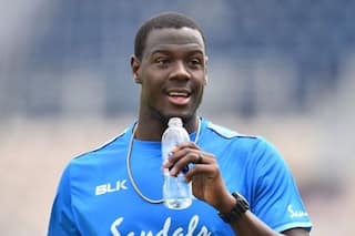 West Indies bowl against unchanged New Zealand, Brathwaite replaces injured Russell