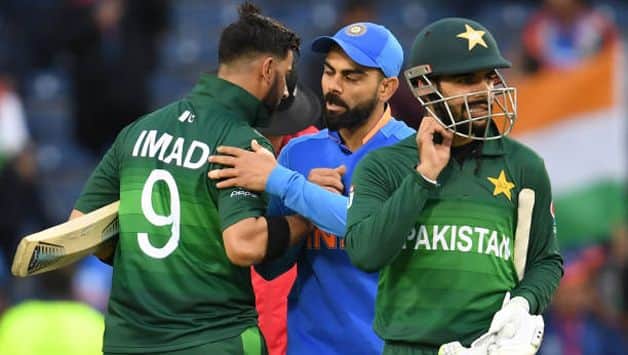 ‘Players eating burger and pizza before match’ – Pakistan fans rip into team after crushing defeat to India