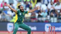 Imran Tahir alone strengthened us on his own, says Faf Du Plessis
