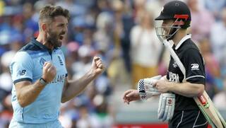 ICC World Cup 2019 Final at Lords: England vs New Zealand, Woakes, Plunkett shines, New zealand sets 242 runs target for England