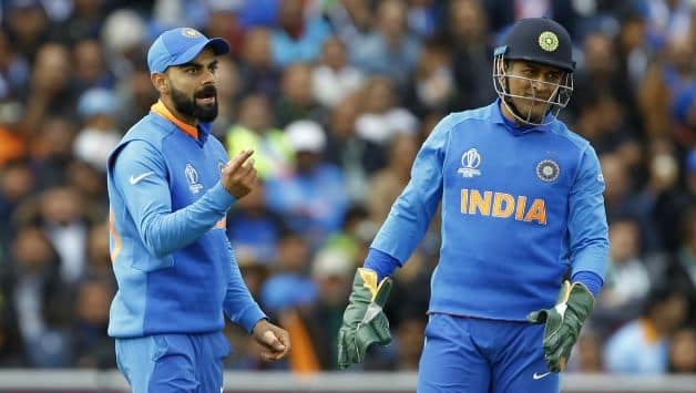 Virat Kohli and MS Dhoni in world cup