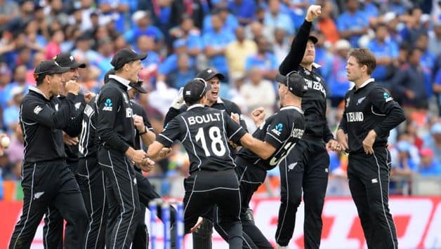 Dhoni, Jadeja fight not enough; New Zealand enter second straight World Cup final