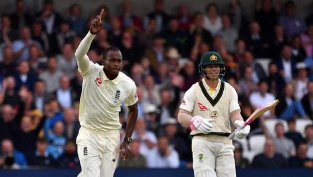 3rd Test: Archer gets Harris before rain forces early lunch
