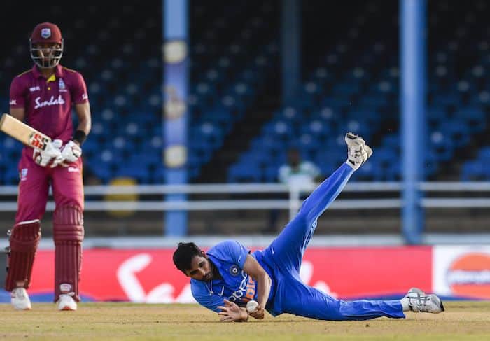 India vs West Indies 2nd ODI: Bhuvneshwar Kumar’s stunning catch in double-wicket 35th over turns the game