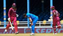 IND vs WI, 3rd ODI: Chris Gayle guide windies to 240/7, India gets 255 run target in 35 overs