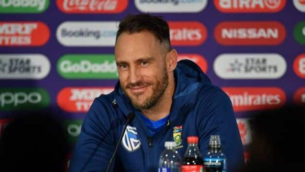 Faf du Plessis to continue as South Africa Test captain