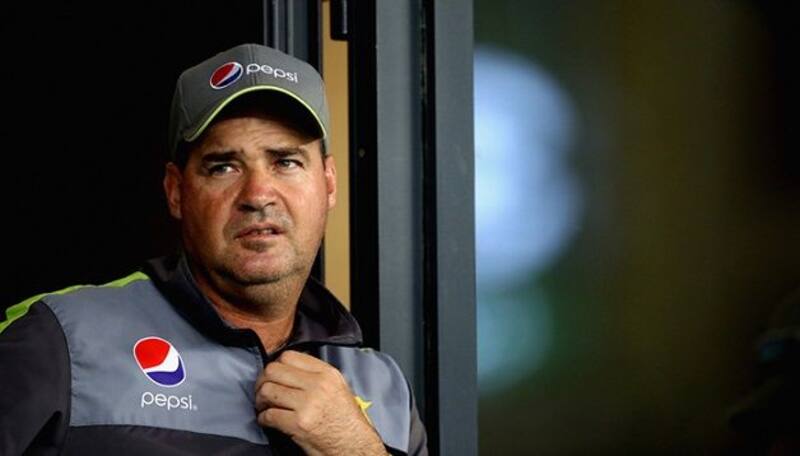 Pakistan, Mickey Arthur, PCB