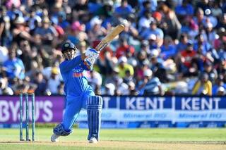 Sanjay Bangar: It was not my decision to send MS Dhoni at number-7