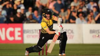 Vitality T20 Blast: Michael Klinger 102* leads Gloucestershire to quarters; AB de Villiers 52* in vain