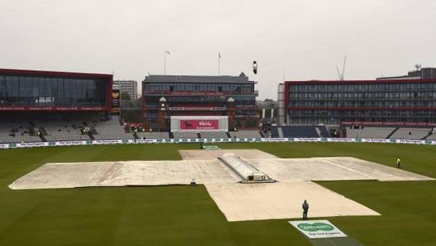 4th Test: Rain Delays Start Of Day 3 At Old Trafford 