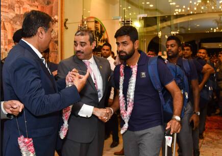 Sri Lanka Cricket Team Gets Security like Presidesnts in Pakistan