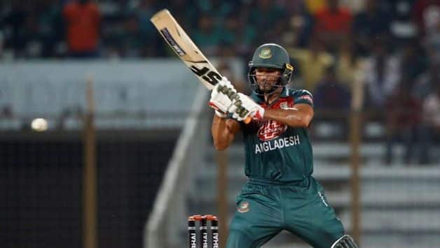 Mahmudullah secures Bangladesh’s passage to tri-series final