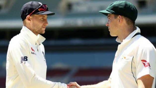 Ashes 2019, England vs Australia, ENG vs AUS 4th Ashes Test, Day 4, Live: England in trouble as Starc removes Bairstow after lunch