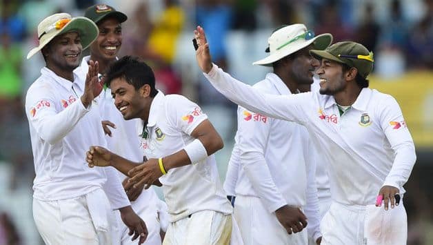 बांग्लादेश टेस्ट टीम © AFP