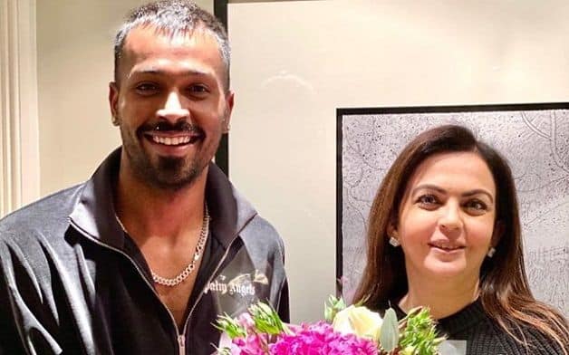 Mumbai Indians owner Nita Ambani pays surprise visit to Hardik Pandya in London
