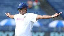 Indian coach Ravi Shastri gets trolled for ‘Titanic’ pose on Twitter