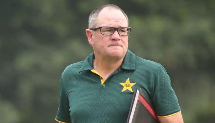 Mark Coles steps down as Pakistan women head coach