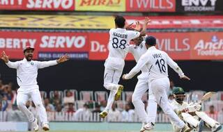 India vs South Africa, 3rd Test, Day 3 Lunch: Shahbaz Nadeem scalps Maiden Test Wicket; South Africa in Tatters