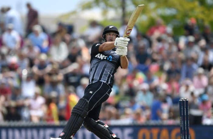 Colin de Grandhomme @ Twitter