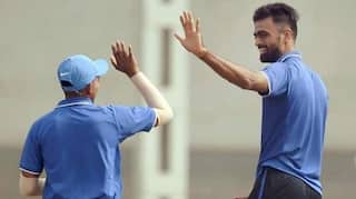 Delhi vs Saurashtra Dream11 Team Prediction Syed Mushtaq Ali Trophy 2019: Captain And Vice-Captain, Fantasy Cricket Tips DEL vs SAU Round 4, Group E Match at CB Patel International Cricket Stadium, Surat 10:00 AM IST