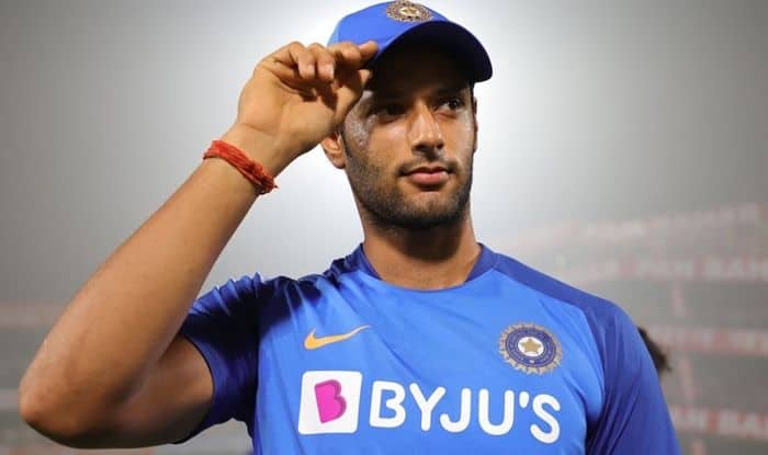 India put in to bat, Shivam Dube makes debut