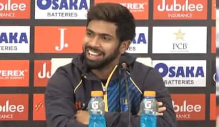 Pak vs sl niroshan dickwella hillarious reply to pakistani journalist im not de silva im dickwella i already got out 3876863