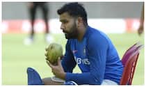 Indvwi 3rd odi rohit sharma 9 runs away of breaking sanath jayasuriyas 22 year old record 3884922