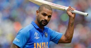 India vs Australia 2020, 2nd ODI: Shikhar Dhawan Gets Hit on Rib-Cage, Will Not Field in Rajkot
