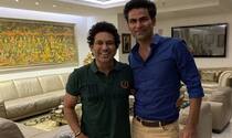 Former cricketer mohammad kaif called himself sudama and sachin tendulkar as lord krishna in photo 3908019