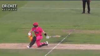 BBL 2019-20: Steve Smith freaky hit wicket surprise fans during Melbourne Stars vs Sydney Sixers, Qualifier
