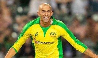 Ashton Agar Hat-Trick Sinks South Africa in 1st T20I