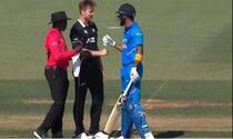 Ind vs NZ: KL Rahul Gives Smart Response to Jimmy Neesham’s ‘Paper, Scissors, Rock?’ Comment