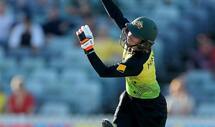 Rachael Haynes saves Australia blushes against Sri Lanka in T20 WC