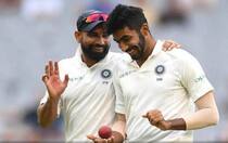 India vs new zealand practice match mohammad shami jasprit bumrah navdeep saini restrict new zealand at 235 10 3943905